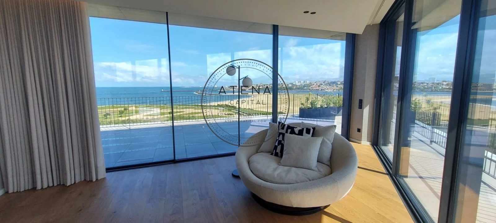 Apartamento T4 para Venda em Canidelo Foto 1