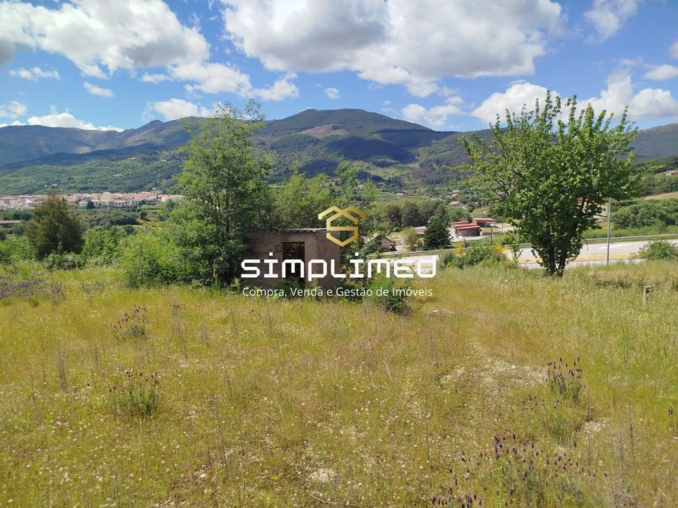 Terreno para Venda em Teixoso e Sarzedo Foto 8