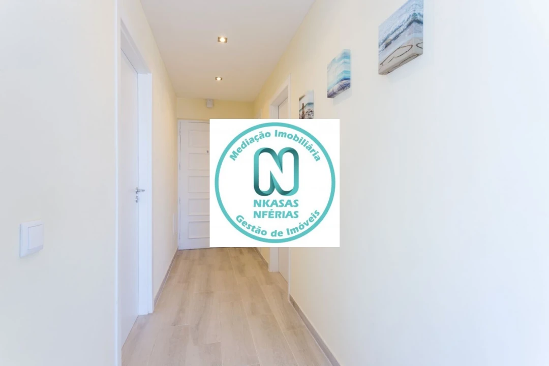 Apartamento T1 para Venda em Portimão Foto 14