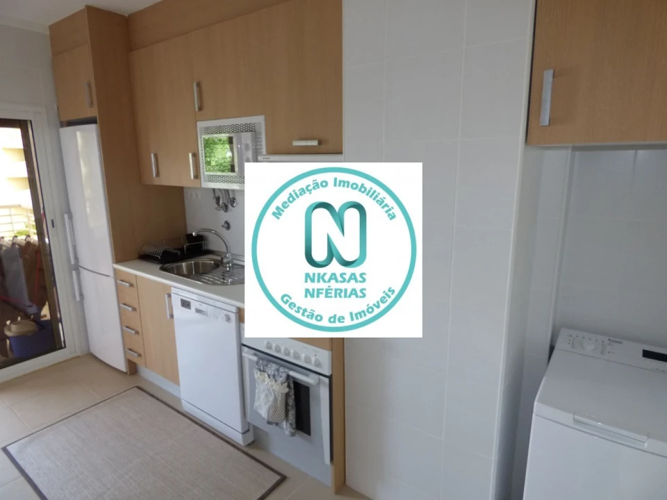 Apartamento T1 para Venda em Portimão Foto 17