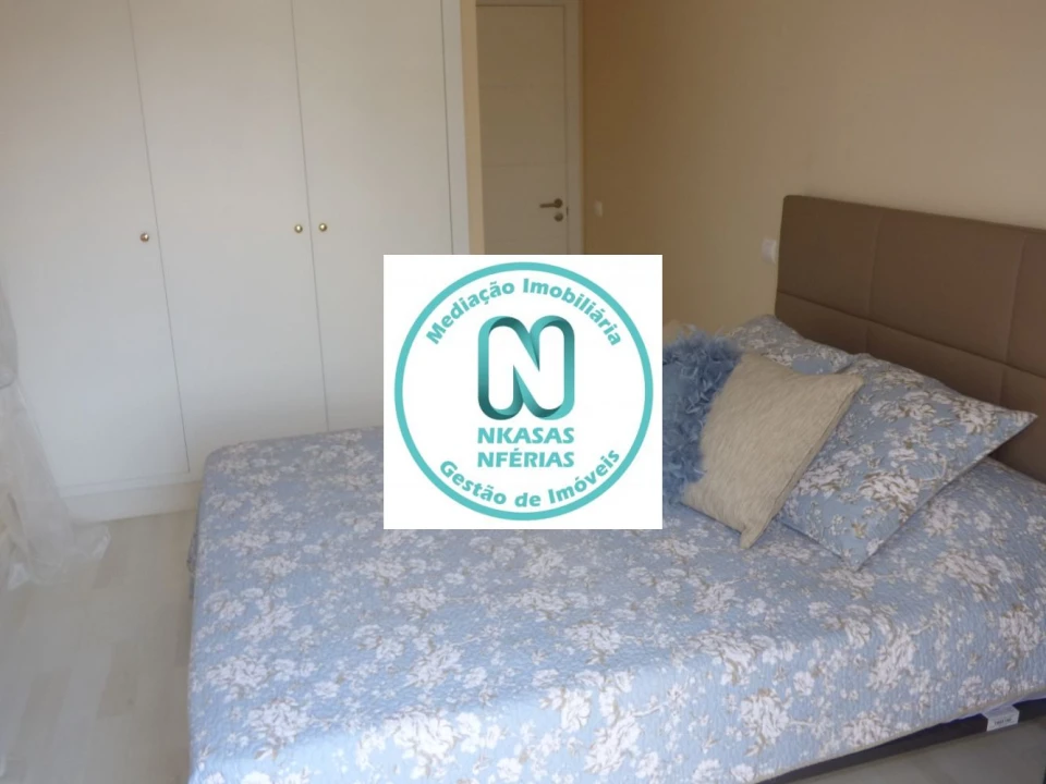 Apartamento T1 para Venda em Portimão Foto 6