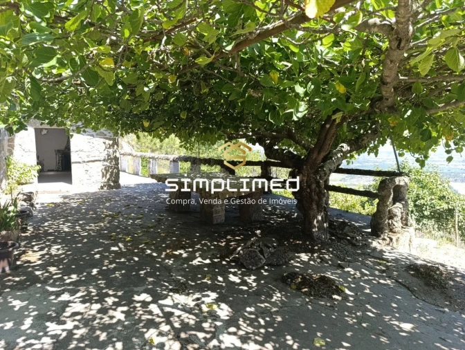 Quinta T2 para Venda em Orjais Foto 10