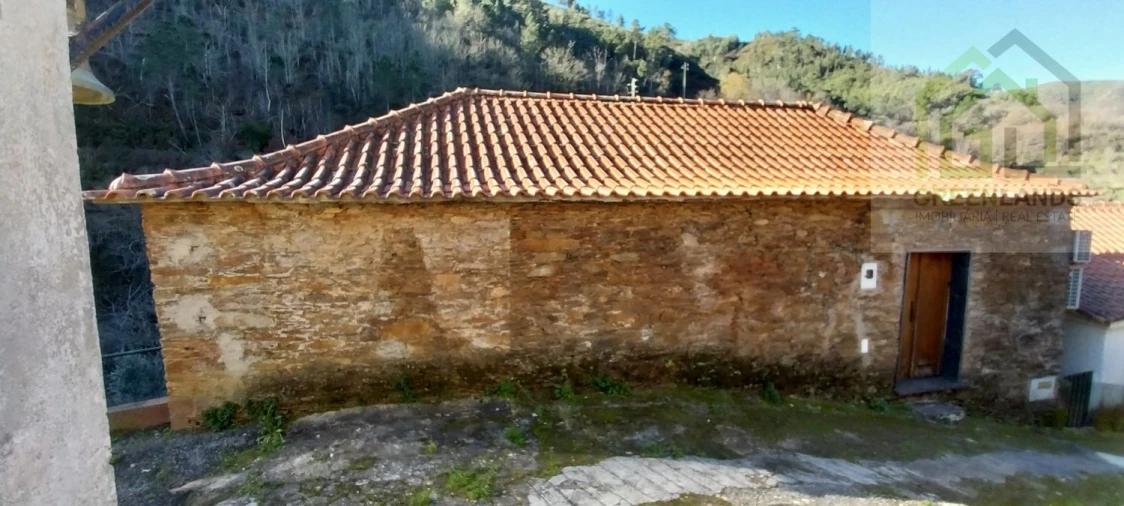 Moradia T3 para Venda em Cepos e Teixeira Foto 2