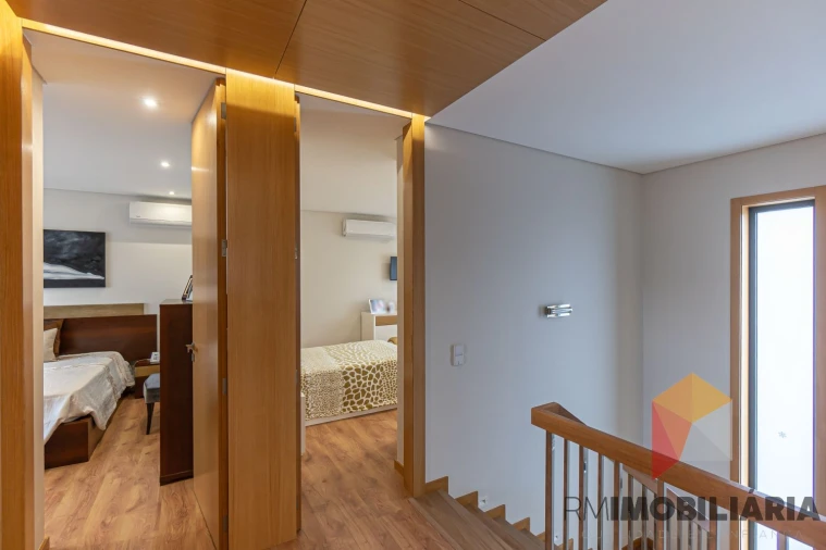 Moradia T3 para Venda em Fânzeres e São Pedro da Cova Foto 27