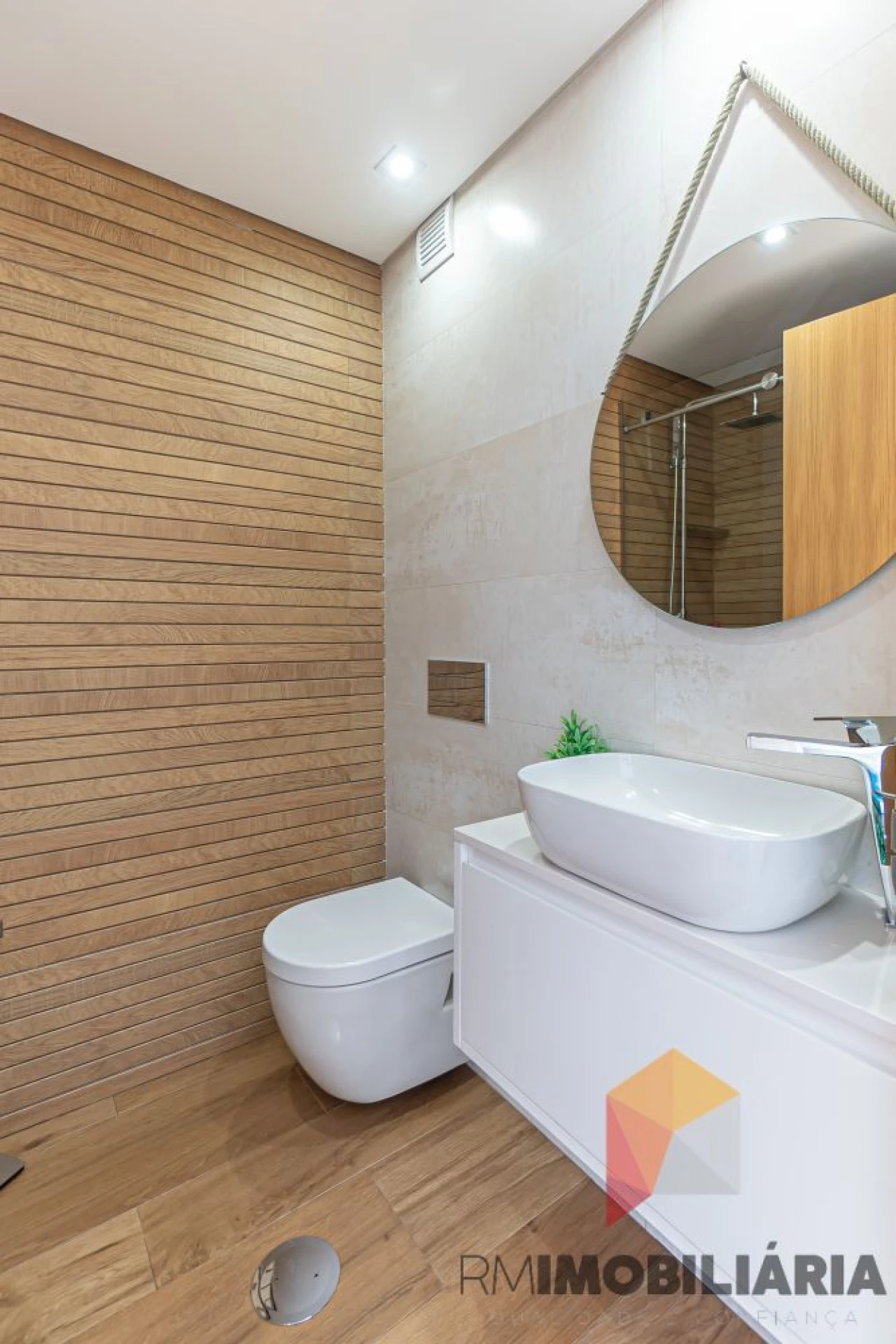 Moradia T3 para Venda em Fânzeres e São Pedro da Cova Foto 44