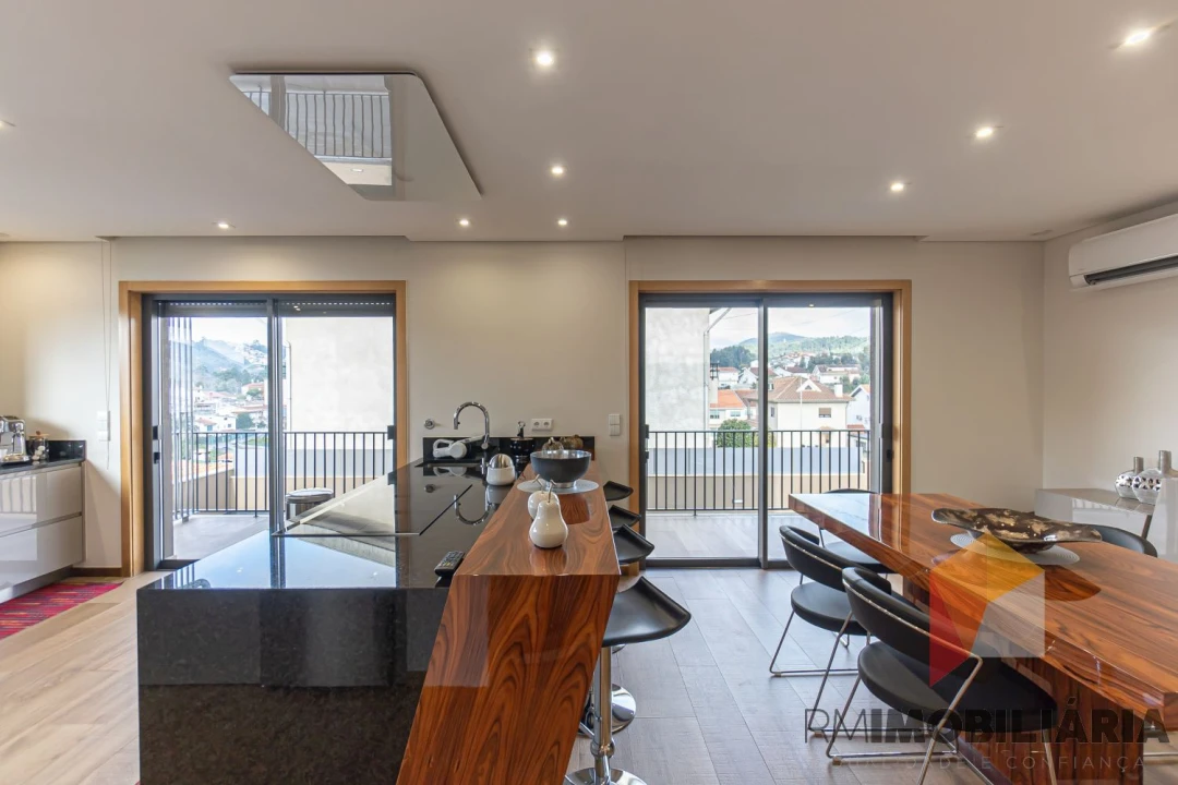 Moradia T3 para Venda em Fânzeres e São Pedro da Cova Foto 8