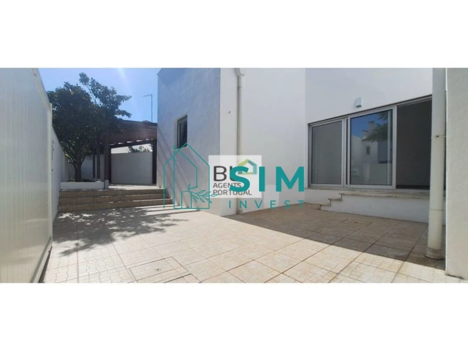 Moradia T3 para Venda em Bacelo e Senhora da Saúde Foto 31