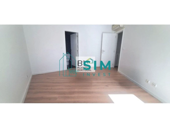 Moradia T3 para Venda em Bacelo e Senhora da Saúde Foto 21