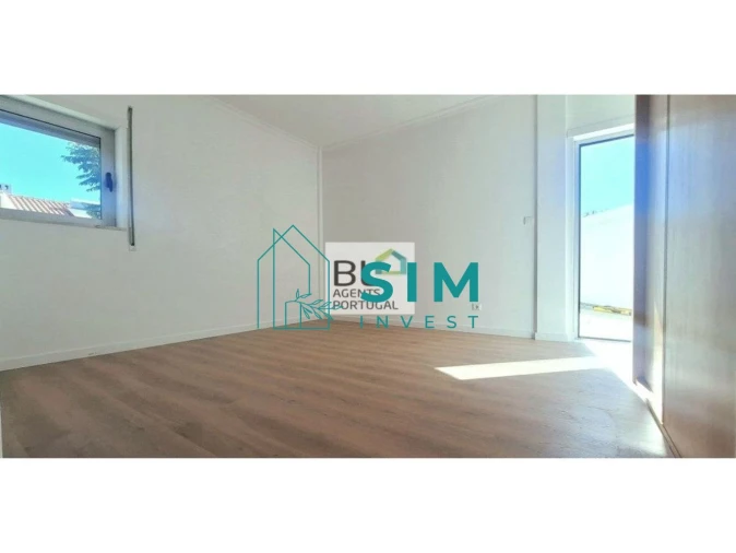 Moradia T3 para Venda em Bacelo e Senhora da Saúde Foto 27