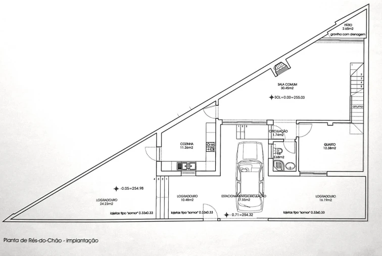 Moradia T3 para Venda em Bacelo e Senhora da Saúde Foto 37