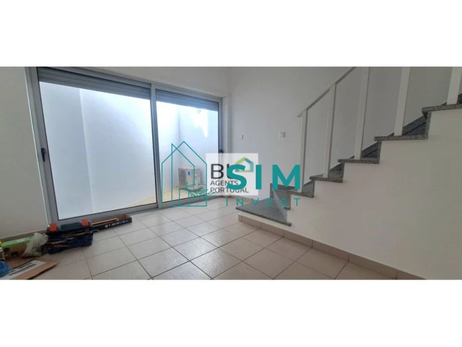 Moradia T3 para Venda em Bacelo e Senhora da Saúde Foto 30