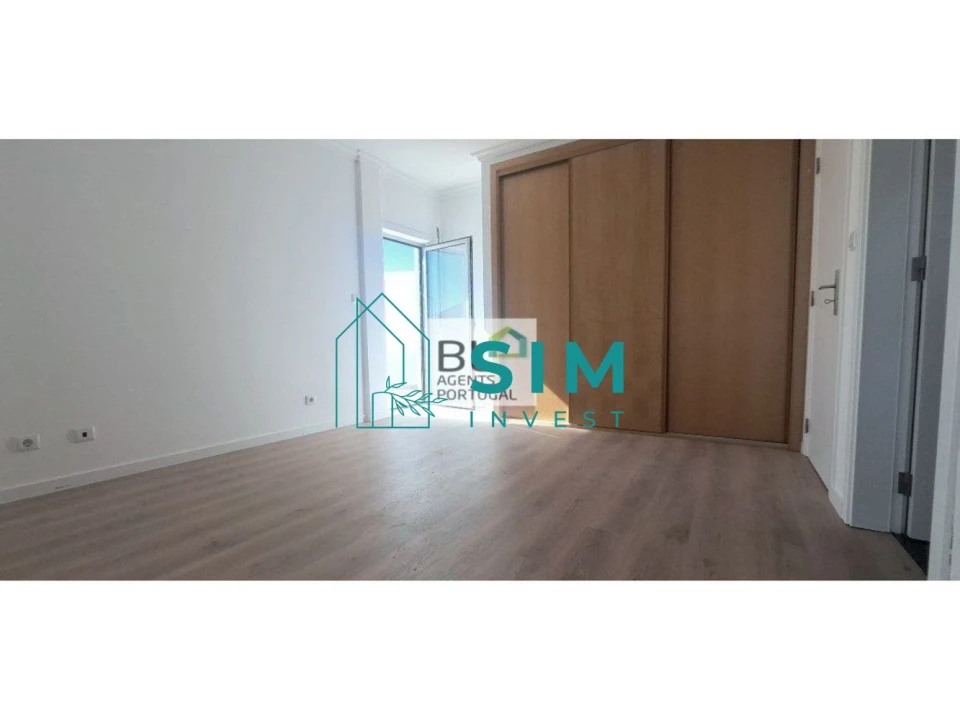 Moradia T3 para Venda em Bacelo e Senhora da Saúde Foto 28