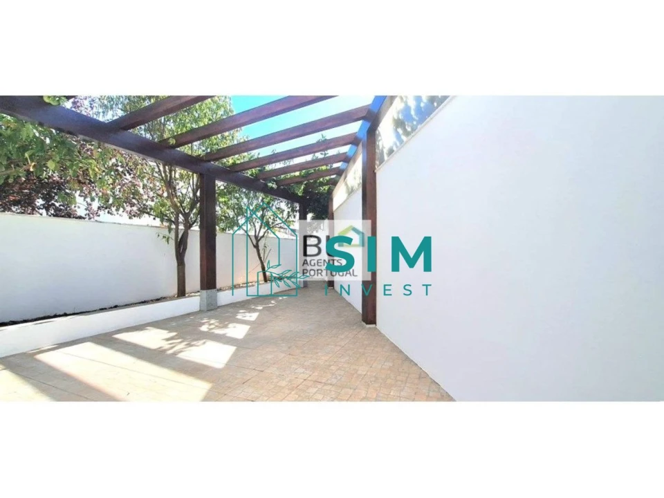 Moradia T3 para Venda em Bacelo e Senhora da Saúde Foto 4