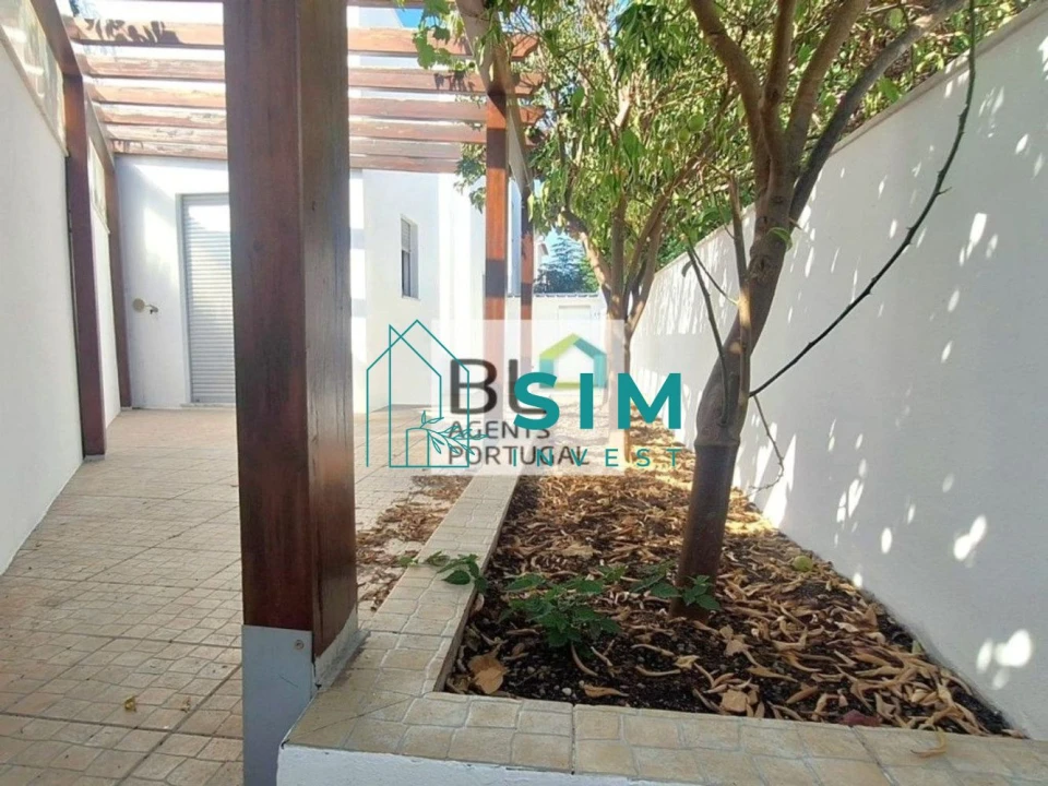 Moradia T3 para Venda em Bacelo e Senhora da Saúde Foto 34