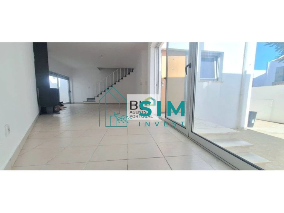 Moradia T3 para Venda em Bacelo e Senhora da Saúde Foto 13