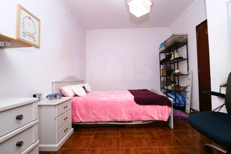 Moradia T4 para Venda em Samora Correia Foto 12