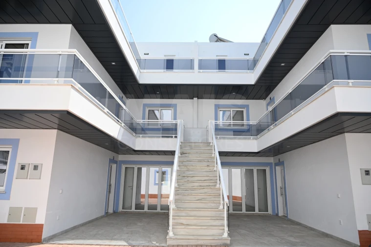 Apartamento para Venda em Vila Nova de Cacela Foto 4