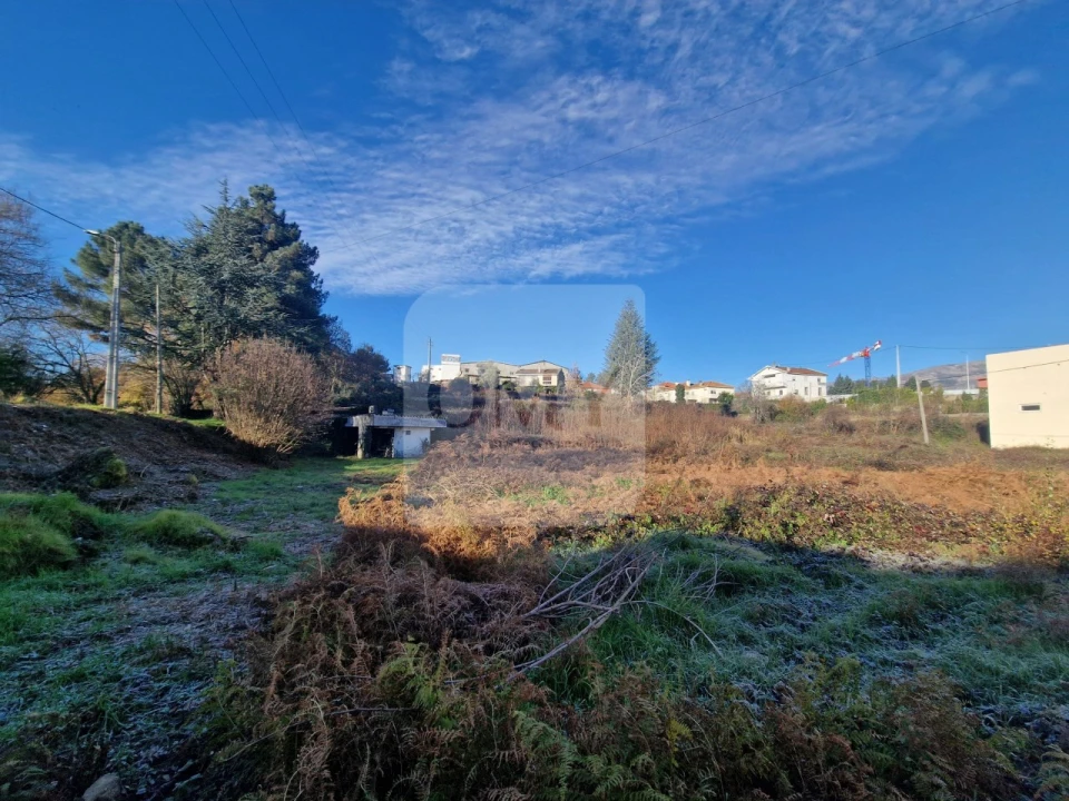 Terreno para Venda em Nossa Senhora da Conceição, São Pedro e São Dinis Foto 8