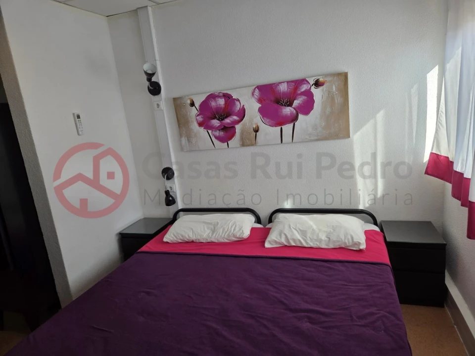 Moradia T6 para Venda em Charneca de Caparica e Sobreda Foto 21