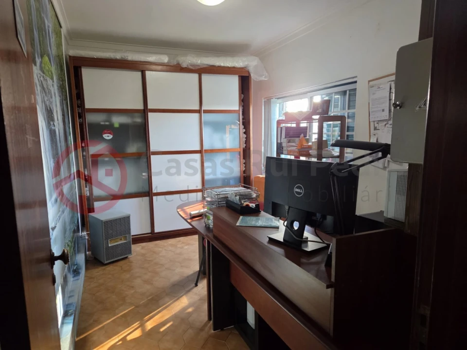 Moradia T6 para Venda em Charneca de Caparica e Sobreda Foto 33