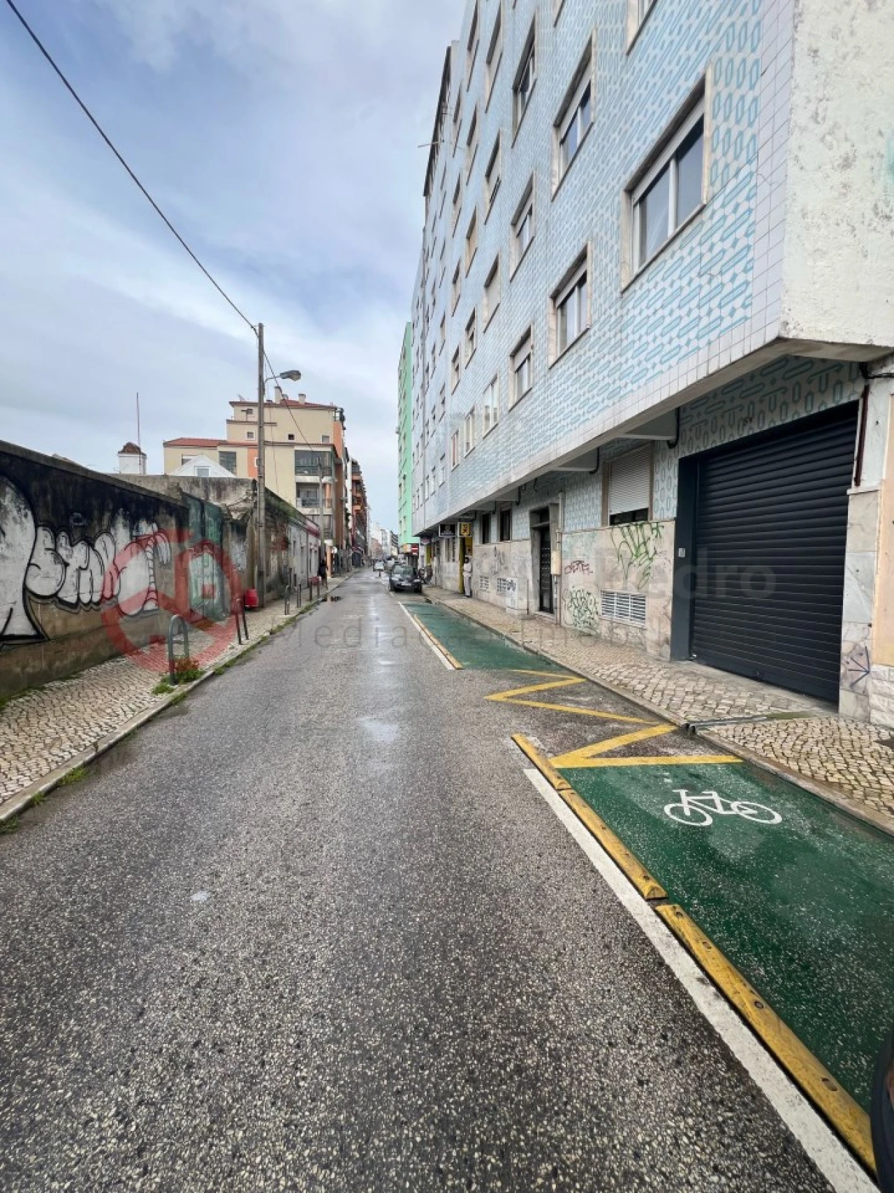 Garagem para Venda em Almada, Cova da Piedade, Pragal e Cacilhas Foto 8