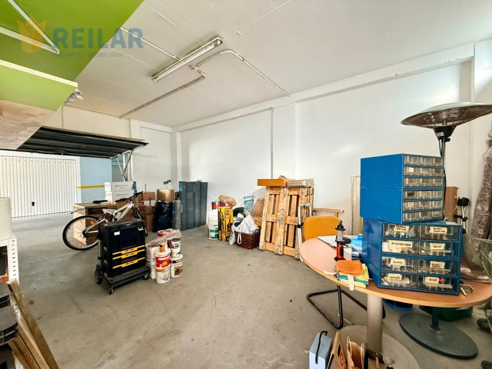 Garagem para Venda em Póvoa de Santa Iria e Forte da Casa Foto 5