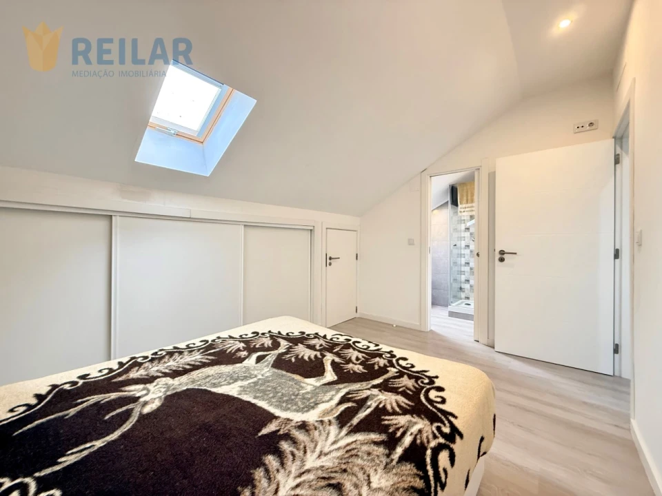 Apartamento T2 para Venda em Póvoa de Santa Iria e Forte da Casa Foto 29