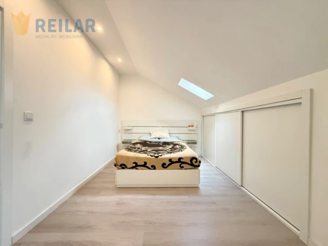 Apartamento T2 para Venda em Póvoa de Santa Iria e Forte da Casa Foto 28