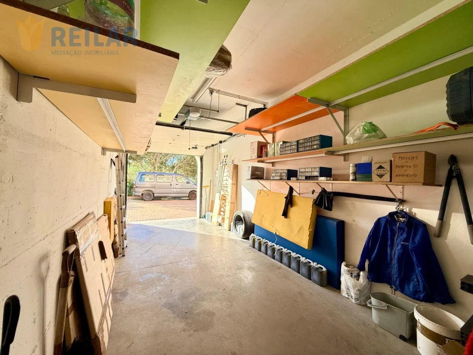 Garagem para Venda em Póvoa de Santa Iria e Forte da Casa Foto 6