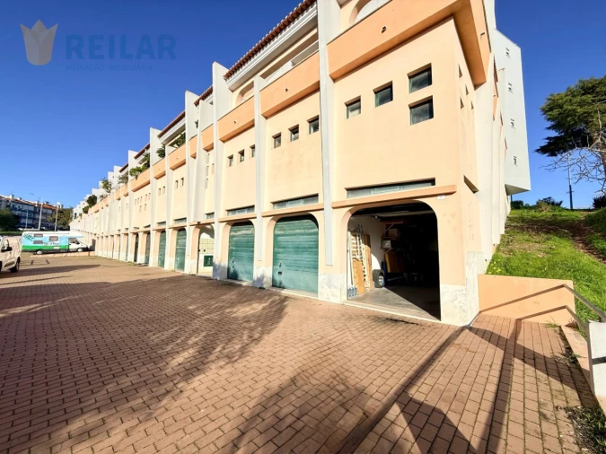 Garagem para Venda em Póvoa de Santa Iria e Forte da Casa Foto 4