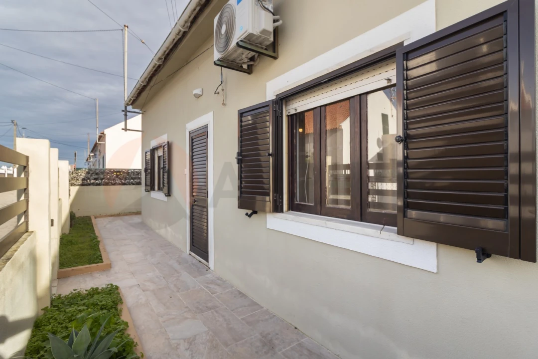 Moradia T3 para Venda em Gambia-Pontes-Alto da Guerra Foto 43