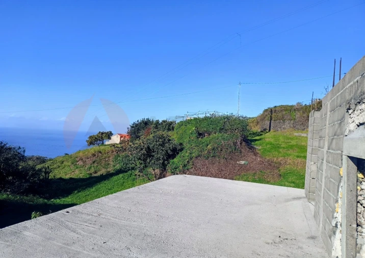 Terreno para Venda em Estreito da Calheta Foto 8