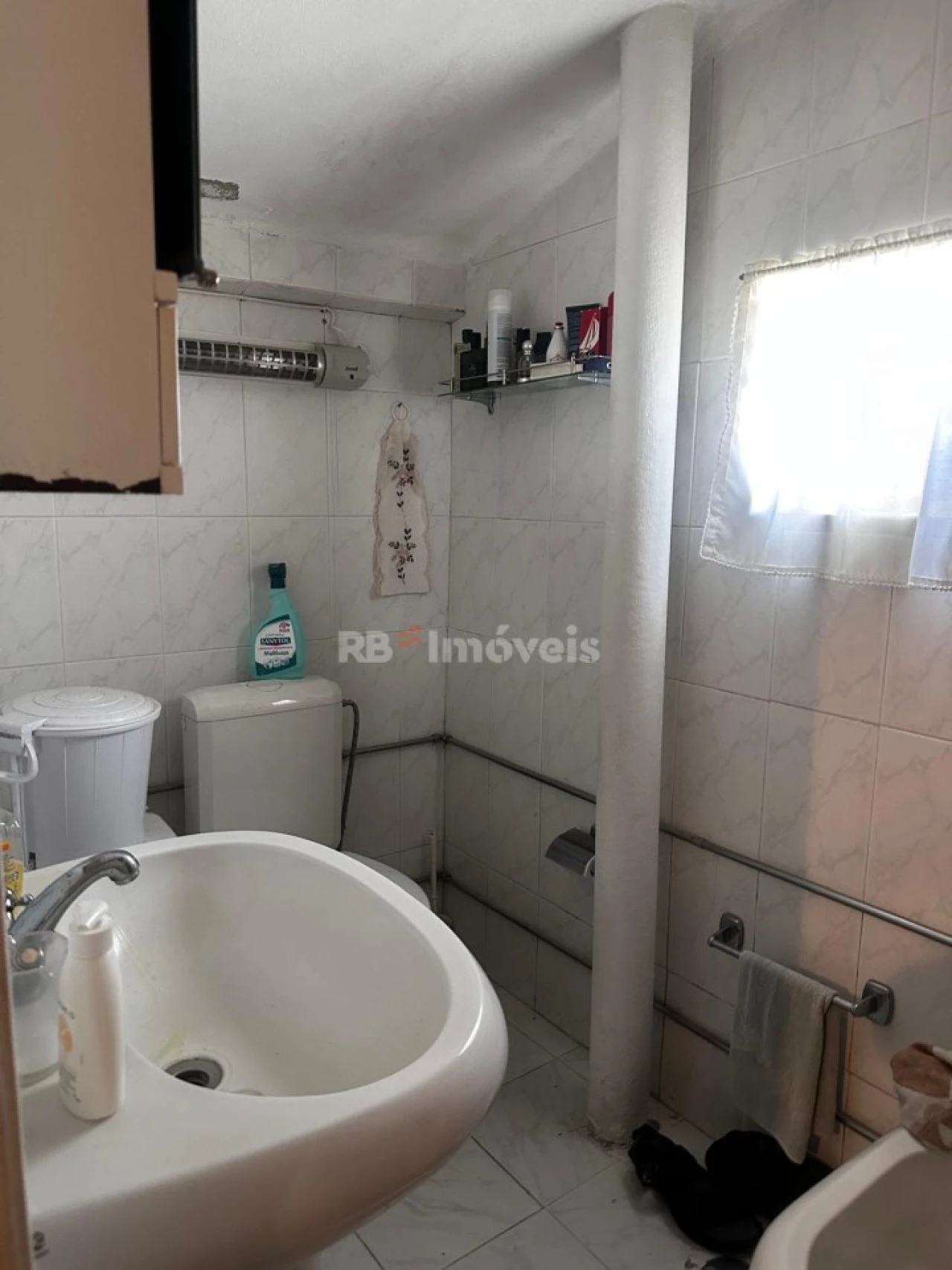 Moradia T4 para Venda em Tramagal Foto 12