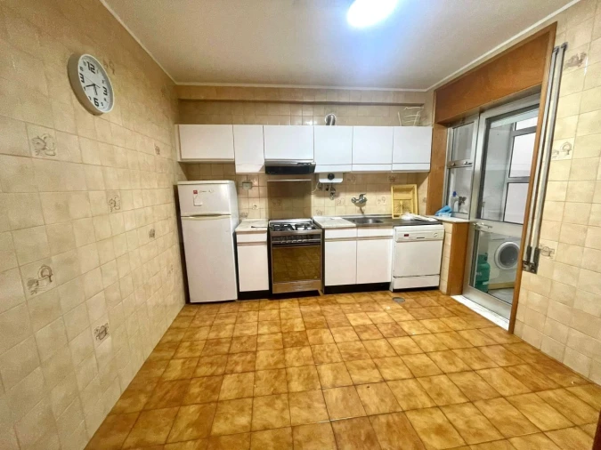 Apartamento T3 para Venda em Póvoa de Varzim, Beiriz e Argivai Foto 3