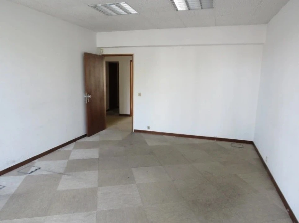 Escritório para Venda em Avenidas Novas Foto 4
