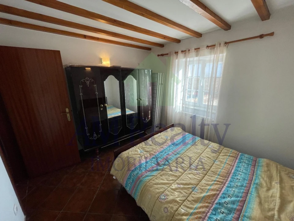 Moradia T2 para Venda em Atouguia da Baleia Foto 13