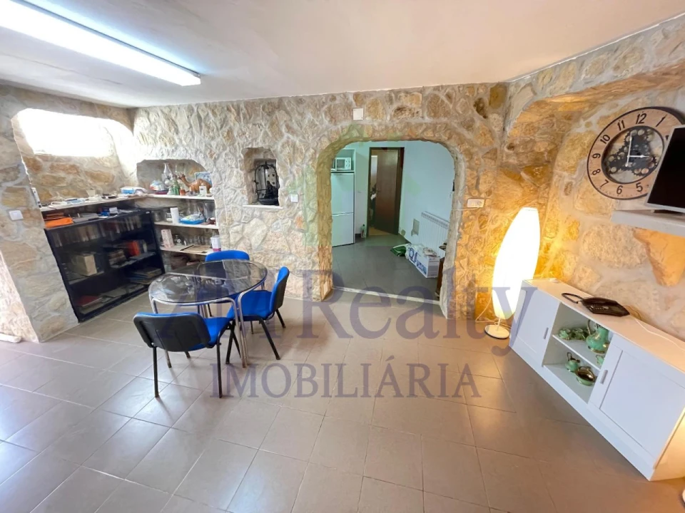 Moradia T2 para Venda em Atouguia da Baleia Foto 16