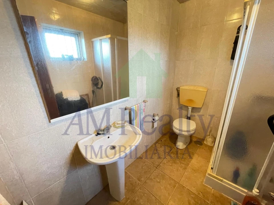 Moradia T2 para Venda em Atouguia da Baleia Foto 24