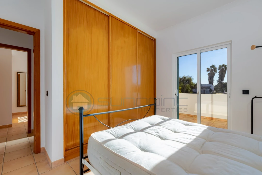 Moradia T3 para Venda em Luz Foto 22