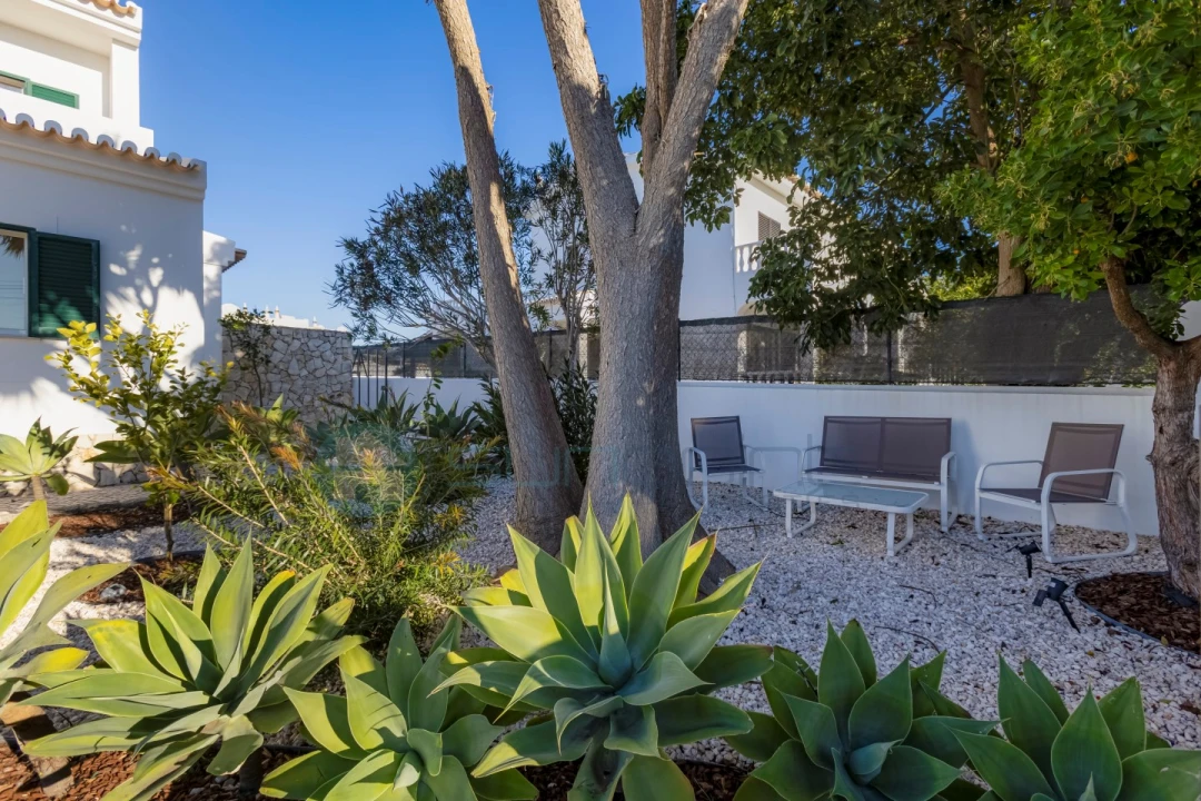 Moradia T3 para Venda em Luz Foto 36