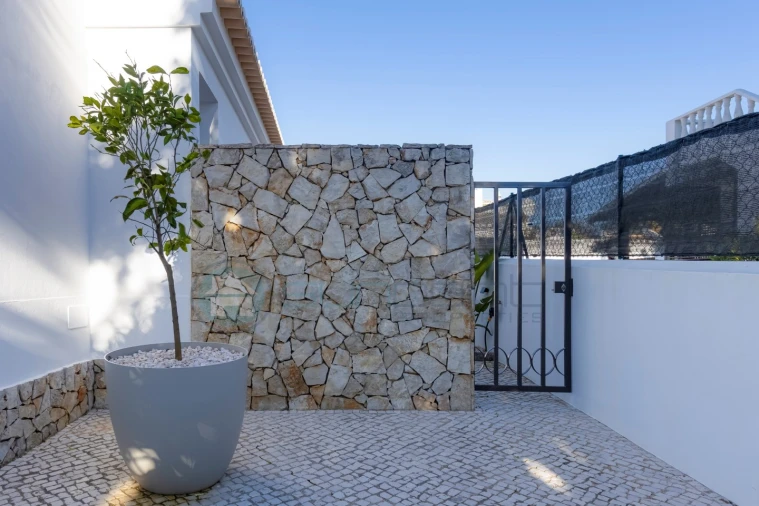 Moradia T3 para Venda em Luz Foto 2