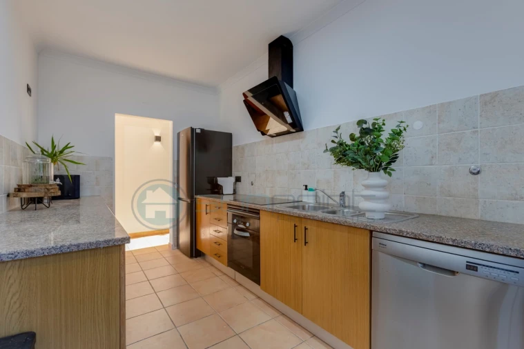 Moradia T3 para Venda em Luz Foto 4