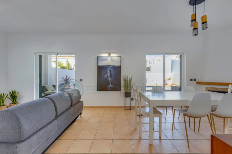 Moradia T3 para Venda em Luz Foto 3