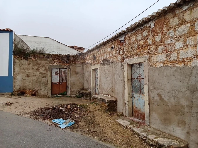 Moradia T2 para Venda em Romeira e Várzea Foto 4