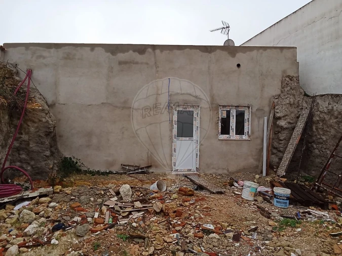 Moradia T2 para Venda em Romeira e Várzea Foto 11