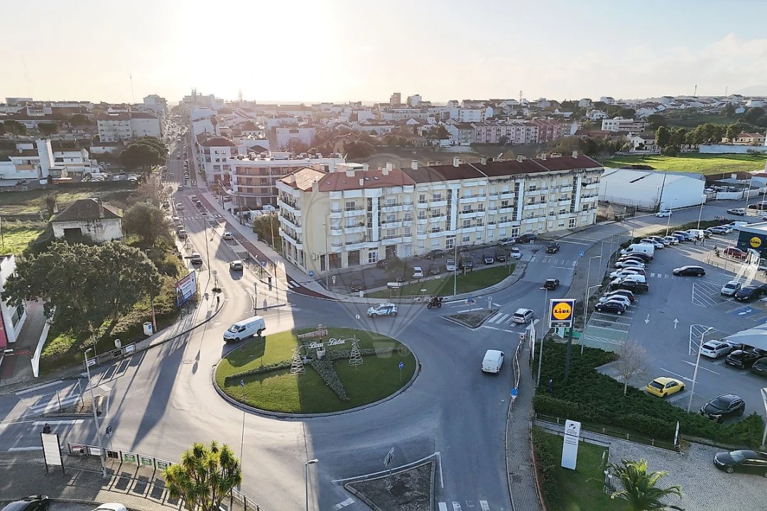 Loja para Arrendamento em Cartaxo e Vale da Pinta Foto 2
