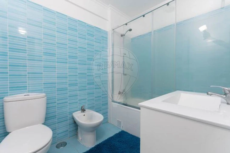 Apartamento T3 para Venda em Massamá e Monte Abraão Foto 10