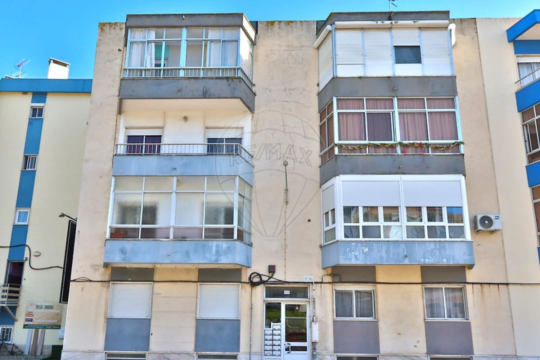 Apartamento T3 para Venda em Póvoa de Santa Iria e Forte da Casa Foto 20