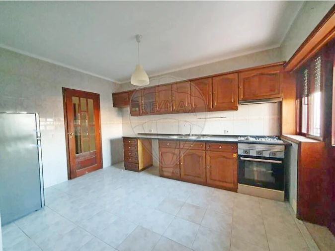 Apartamento T2 para Venda em Mafamude e Vilar do Paraíso Foto 9