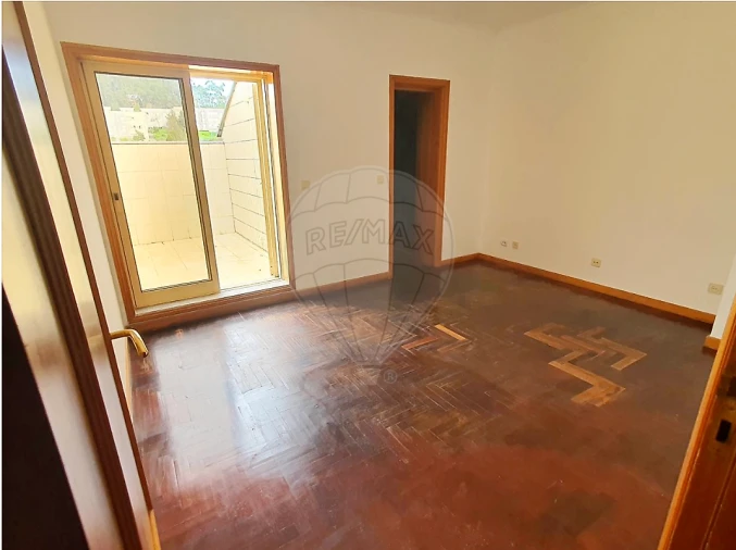 Apartamento T2 para Venda em Mafamude e Vilar do Paraíso Foto 8